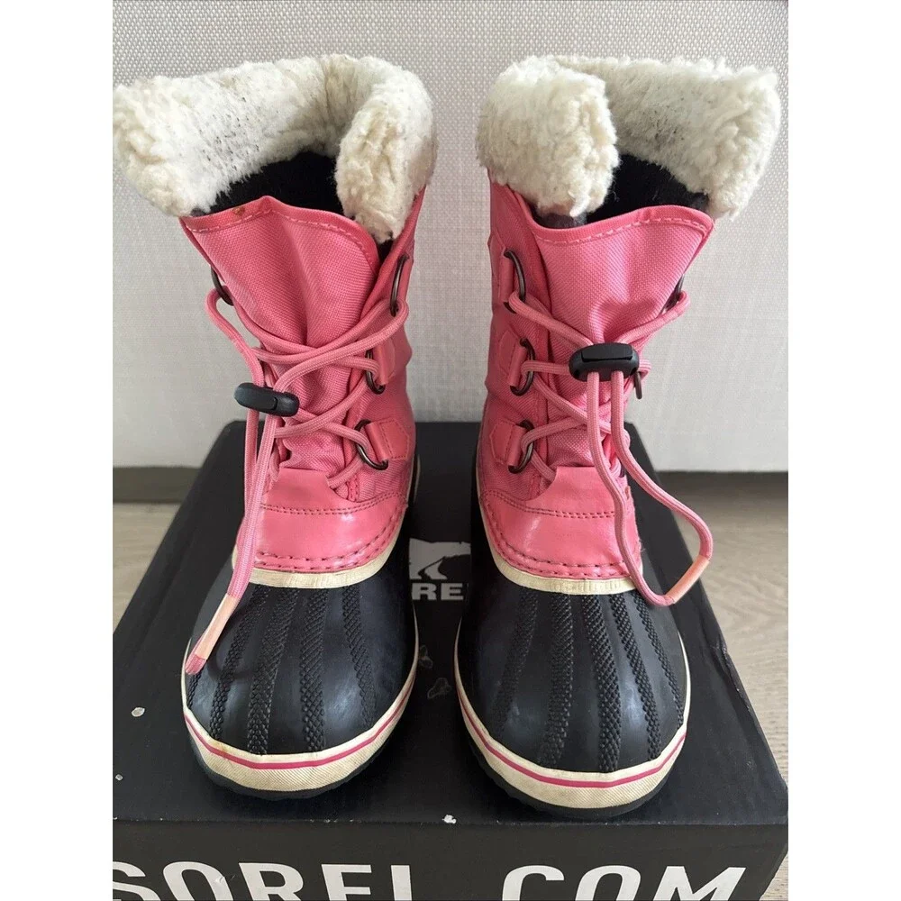 Sorel Girls Snow Boots Yoot Pac Nylon boot Mid-calf Lollipop/Pink Glo. Size 3